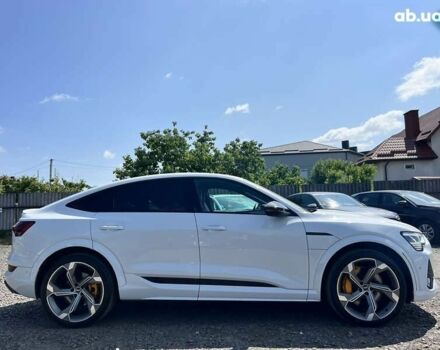 Ауди Q4 Sportback e-tron, объемом двигателя 0 л и пробегом 32 тыс. км за 46189 $, фото 8 на Automoto.ua