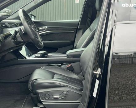 Ауди Q4 Sportback e-tron, объемом двигателя 0 л и пробегом 32 тыс. км за 46080 $, фото 25 на Automoto.ua