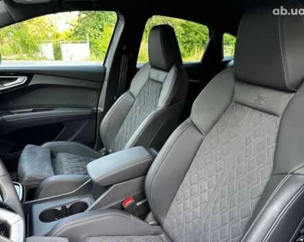 Ауди Q4 Sportback e-tron, объемом двигателя 0 л и пробегом 23 тыс. км за 59700 $, фото 10 на Automoto.ua