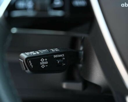 Ауди Q4 Sportback e-tron, объемом двигателя 0 л и пробегом 39 тыс. км за 48895 $, фото 21 на Automoto.ua