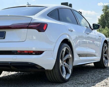 Ауди Q4 Sportback e-tron, объемом двигателя 0 л и пробегом 32 тыс. км за 46189 $, фото 12 на Automoto.ua