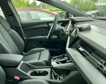 Ауди Q4 Sportback e-tron, объемом двигателя 0 л и пробегом 2 тыс. км за 74120 $, фото 11 на Automoto.ua
