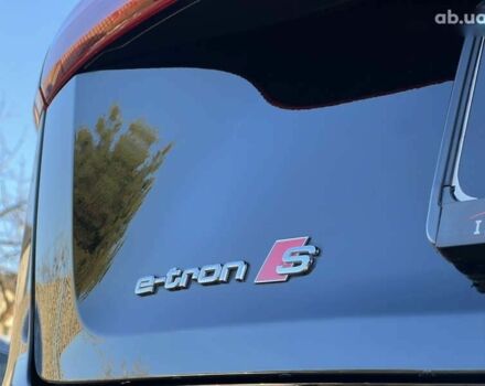 Ауді Q4 Sportback e-tron, об'ємом двигуна 0 л та пробігом 32 тис. км за 44558 $, фото 23 на Automoto.ua