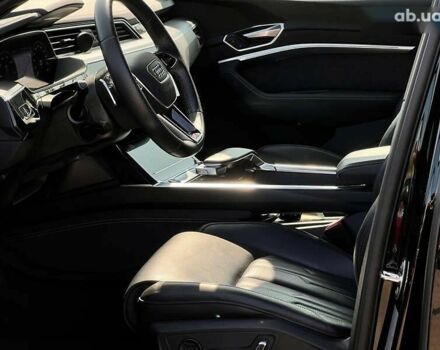 Ауди Q4 Sportback e-tron, объемом двигателя 0 л и пробегом 32 тыс. км за 46080 $, фото 27 на Automoto.ua