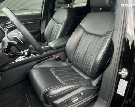 Ауди Q4 Sportback e-tron, объемом двигателя 0 л и пробегом 32 тыс. км за 46080 $, фото 26 на Automoto.ua