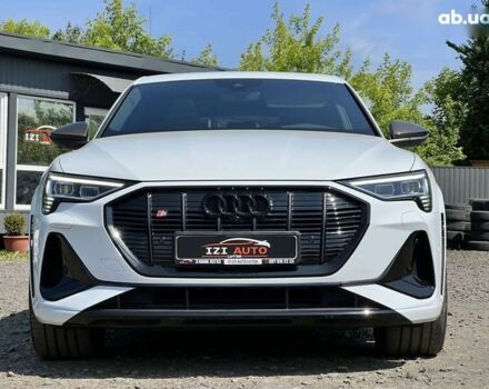 Ауди Q4 Sportback e-tron, объемом двигателя 0 л и пробегом 32 тыс. км за 46189 $, фото 1 на Automoto.ua