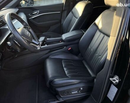 Ауді Q4 Sportback e-tron, об'ємом двигуна 0 л та пробігом 32 тис. км за 44558 $, фото 26 на Automoto.ua