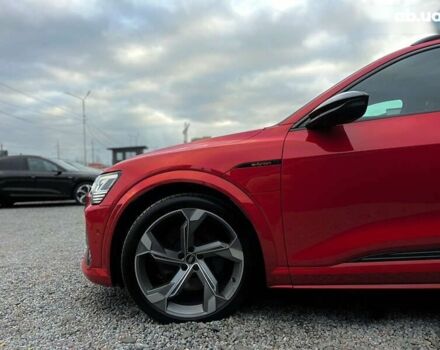 Ауди Q4 Sportback e-tron, объемом двигателя 0 л и пробегом 43 тыс. км за 52499 $, фото 12 на Automoto.ua