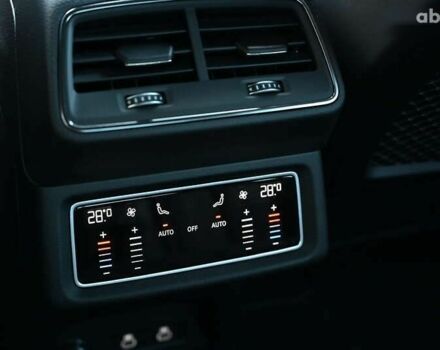 Ауди Q4 Sportback e-tron, объемом двигателя 0 л и пробегом 39 тыс. км за 48895 $, фото 19 на Automoto.ua