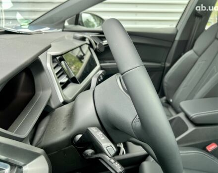 Ауди Q4 Sportback e-tron, объемом двигателя 0 л и пробегом 2 тыс. км за 74120 $, фото 16 на Automoto.ua