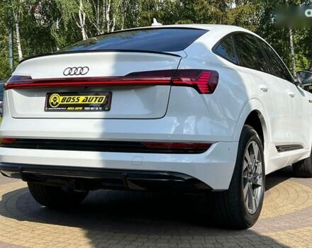 Ауди Q4 Sportback e-tron, объемом двигателя 0 л и пробегом 33 тыс. км за 45900 $, фото 6 на Automoto.ua