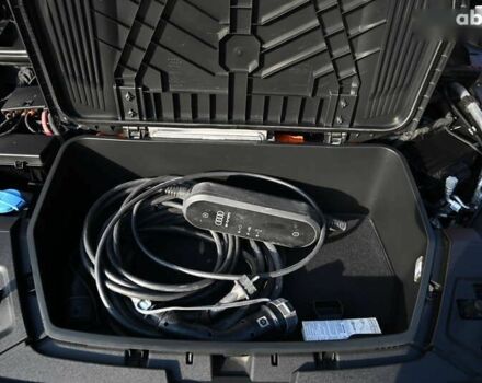 Ауді Q4 Sportback e-tron, об'ємом двигуна 0 л та пробігом 65 тис. км за 41288 $, фото 21 на Automoto.ua