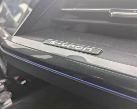 Ауди Q4 Sportback e-tron, объемом двигателя 0 л и пробегом 96 тыс. км за 33850 $, фото 21 на Automoto.ua