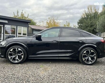Ауди Q4 Sportback e-tron, объемом двигателя 0 л и пробегом 32 тыс. км за 46080 $, фото 5 на Automoto.ua