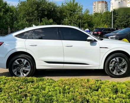 Ауди Q4 Sportback e-tron, объемом двигателя 0 л и пробегом 33 тыс. км за 45900 $, фото 7 на Automoto.ua