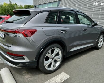 Ауди Q4 Sportback e-tron, объемом двигателя 0 л и пробегом 2 тыс. км за 74120 $, фото 26 на Automoto.ua