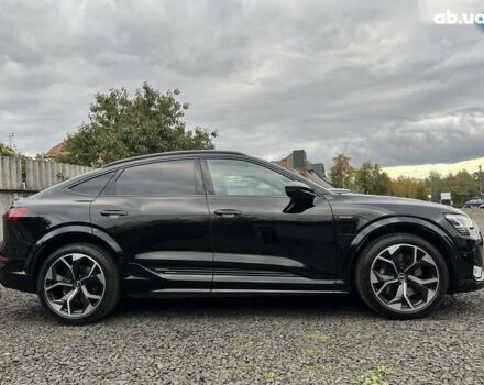 Ауди Q4 Sportback e-tron, объемом двигателя 0 л и пробегом 32 тыс. км за 46080 $, фото 8 на Automoto.ua