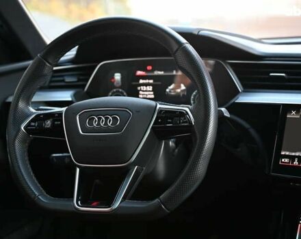 Ауді Q4 Sportback e-tron, об'ємом двигуна 0 л та пробігом 65 тис. км за 41288 $, фото 8 на Automoto.ua