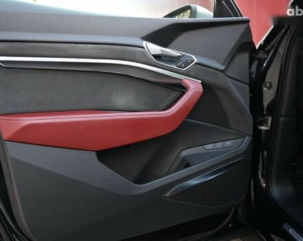 Ауді Q4 Sportback e-tron, об'ємом двигуна 0 л та пробігом 65 тис. км за 41288 $, фото 9 на Automoto.ua