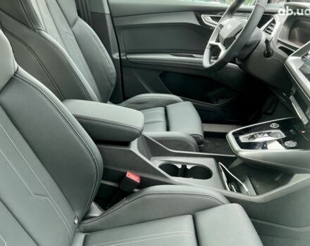 Ауди Q4 Sportback e-tron, объемом двигателя 0 л и пробегом 2 тыс. км за 74120 $, фото 7 на Automoto.ua