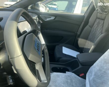 Ауди Q4 Sportback e-tron, объемом двигателя 0 л и пробегом 0 тыс. км за 75859 $, фото 31 на Automoto.ua
