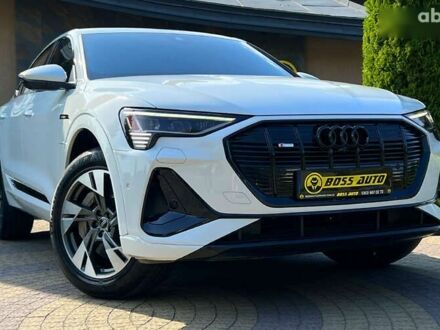Ауді Q4 Sportback e-tron, об'ємом двигуна 0 л та пробігом 33 тис. км за 45900 $, фото 1 на Automoto.ua