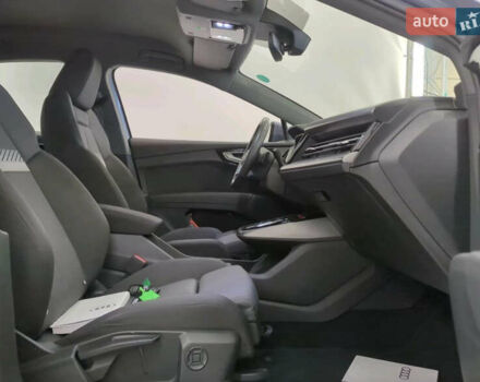 Серый Ауди Q4 Sportback e-tron, объемом двигателя 0 л и пробегом 149 тыс. км за 24900 $, фото 9 на Automoto.ua