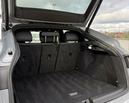 Серый Ауди Q4 Sportback e-tron, объемом двигателя 0 л и пробегом 82 тыс. км за 33000 $, фото 26 на Automoto.ua