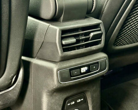 Серый Ауди Q4 Sportback e-tron, объемом двигателя 0 л и пробегом 82 тыс. км за 33000 $, фото 17 на Automoto.ua