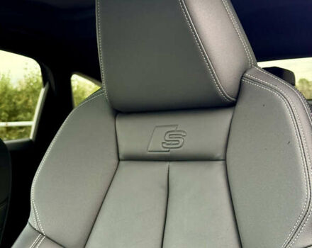 Серый Ауди Q4 Sportback e-tron, объемом двигателя 0 л и пробегом 82 тыс. км за 33000 $, фото 12 на Automoto.ua