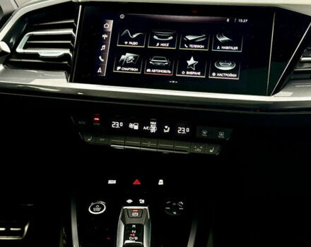 Серый Ауди Q4 Sportback e-tron, объемом двигателя 0 л и пробегом 82 тыс. км за 33000 $, фото 23 на Automoto.ua