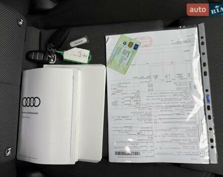 Сірий Ауді Q4 Sportback e-tron, об'ємом двигуна 0 л та пробігом 149 тис. км за 24900 $, фото 33 на Automoto.ua