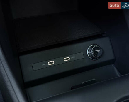 Серый Ауди Q4 Sportback e-tron, объемом двигателя 0 л и пробегом 7 тыс. км за 37000 $, фото 48 на Automoto.ua