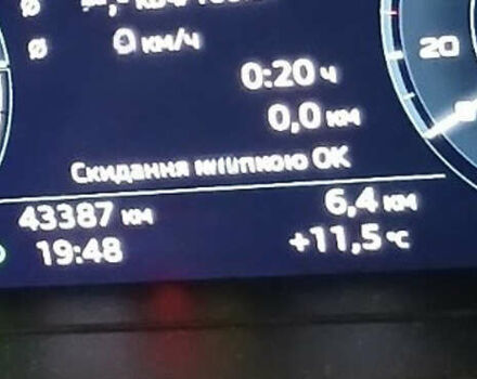 Серый Ауди Q4 Sportback e-tron, объемом двигателя 0 л и пробегом 43 тыс. км за 27999 $, фото 28 на Automoto.ua