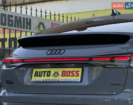 Серый Ауди Q4 Sportback e-tron, объемом двигателя 0 л и пробегом 7 тыс. км за 37000 $, фото 20 на Automoto.ua