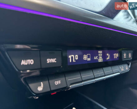 Серый Ауди Q4 Sportback e-tron, объемом двигателя 0 л и пробегом 43 тыс. км за 27999 $, фото 27 на Automoto.ua