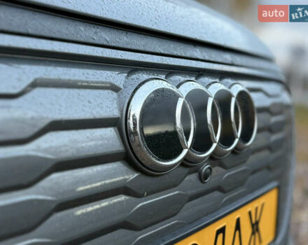 Серый Ауди Q4 Sportback e-tron, объемом двигателя 0 л и пробегом 43 тыс. км за 27999 $, фото 40 на Automoto.ua
