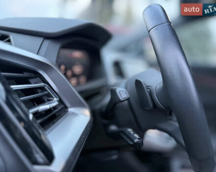 Серый Ауди Q4 Sportback e-tron, объемом двигателя 0 л и пробегом 43 тыс. км за 27999 $, фото 11 на Automoto.ua