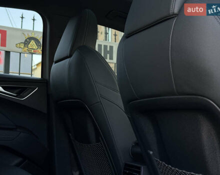 Серый Ауди Q4 Sportback e-tron, объемом двигателя 0 л и пробегом 7 тыс. км за 37000 $, фото 68 на Automoto.ua
