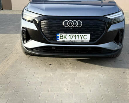 Синий Ауди Q4 Sportback e-tron, объемом двигателя 0 л и пробегом 37 тыс. км за 31900 $, фото 27 на Automoto.ua