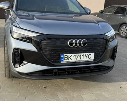 Синий Ауди Q4 Sportback e-tron, объемом двигателя 0 л и пробегом 37 тыс. км за 31900 $, фото 51 на Automoto.ua