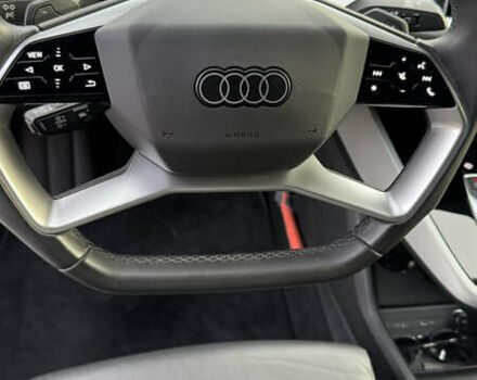 Синий Ауди Q4 Sportback e-tron, объемом двигателя 0 л и пробегом 37 тыс. км за 31900 $, фото 14 на Automoto.ua