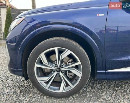 Синий Ауди Q4 Sportback e-tron, объемом двигателя 0 л и пробегом 19 тыс. км за 37999 $, фото 6 на Automoto.ua