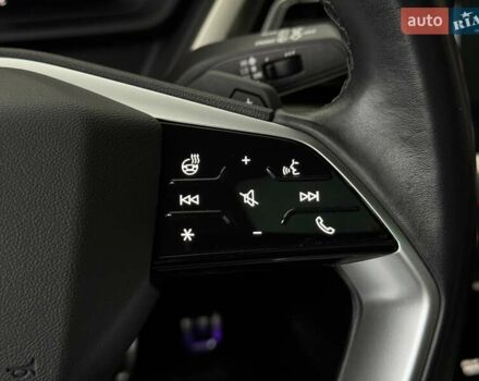 Білий Ауді Q5 e-tron, об'ємом двигуна 0 л та пробігом 36 тис. км за 31500 $, фото 19 на Automoto.ua