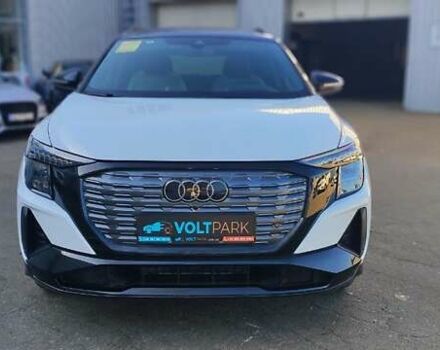 Білий Ауді Q5 e-tron, об'ємом двигуна 0 л та пробігом 1 тис. км за 45000 $, фото 1 на Automoto.ua