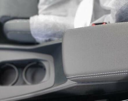 Ауди Q5 e-tron 2024 в Киеве на Automoto.ua Белый Ауди Q5 e-tron, объемом двигателя 0 л и пробегом 1 тыс. км за 47000 $, фото 15 на Automoto.ua