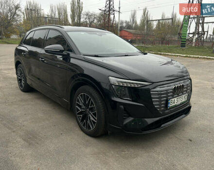 Черный Ауди Q5 e-tron, объемом двигателя 0 л и пробегом 19 тыс. км за 41000 $, фото 8 на Automoto.ua