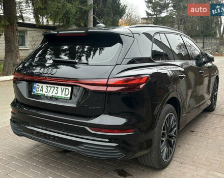 Черный Ауди Q5 e-tron, объемом двигателя 0 л и пробегом 19 тыс. км за 41000 $, фото 1 на Automoto.ua
