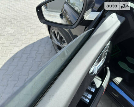 Чорний Ауді Q5 e-tron, об'ємом двигуна 0 л та пробігом 1 тис. км за 35700 $, фото 25 на Automoto.ua