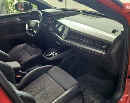 Червоний Ауді Q5 e-tron, об'ємом двигуна 0 л та пробігом 41 тис. км за 33999 $, фото 26 на Automoto.ua